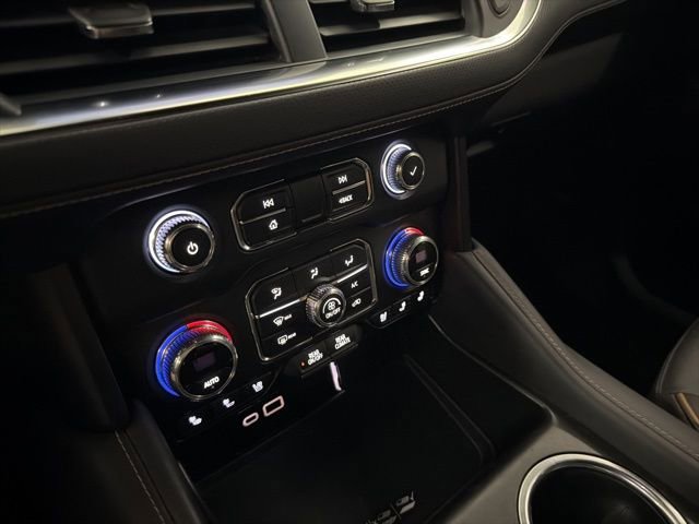 Used 2021 GMC Yukon AT4 w/ AT4 Premium Plus Package AWD/4WD image 33