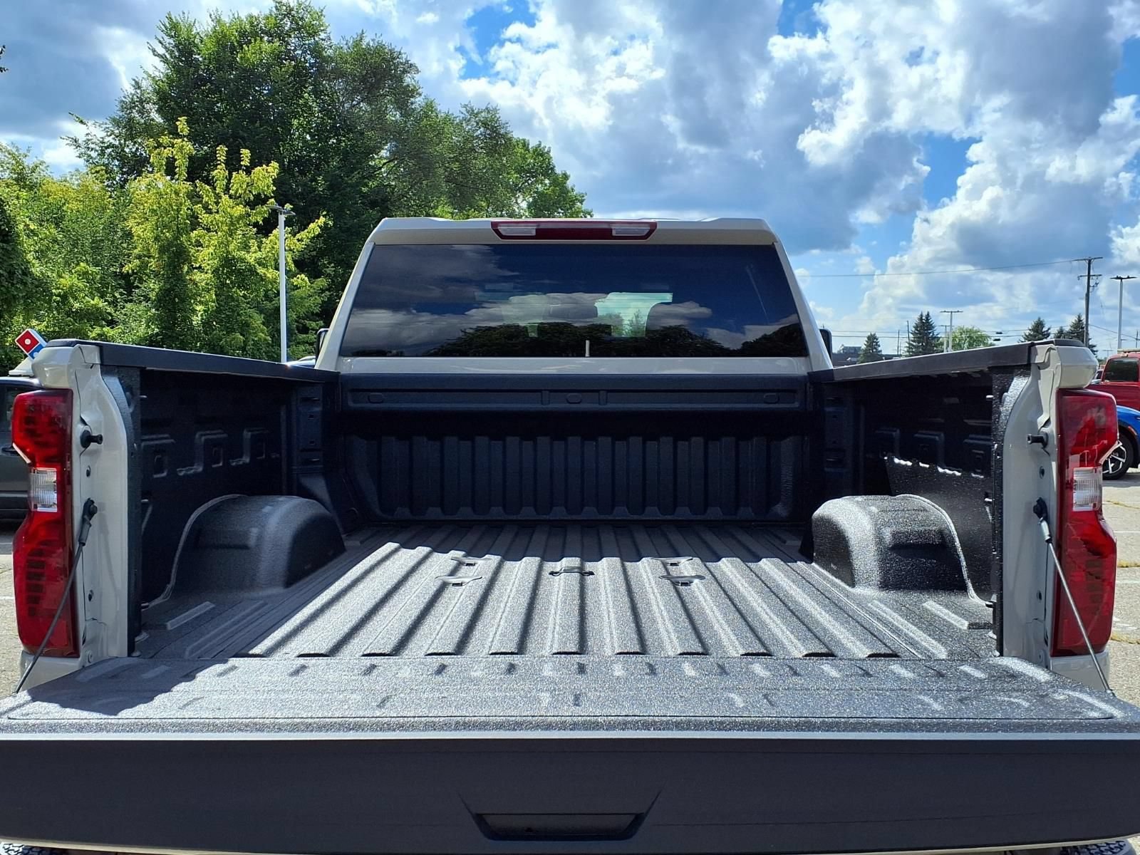 New 2026 Chevrolet Silverado 2500 Custom w/ Custom Convenience Package AWD/4WD image 8