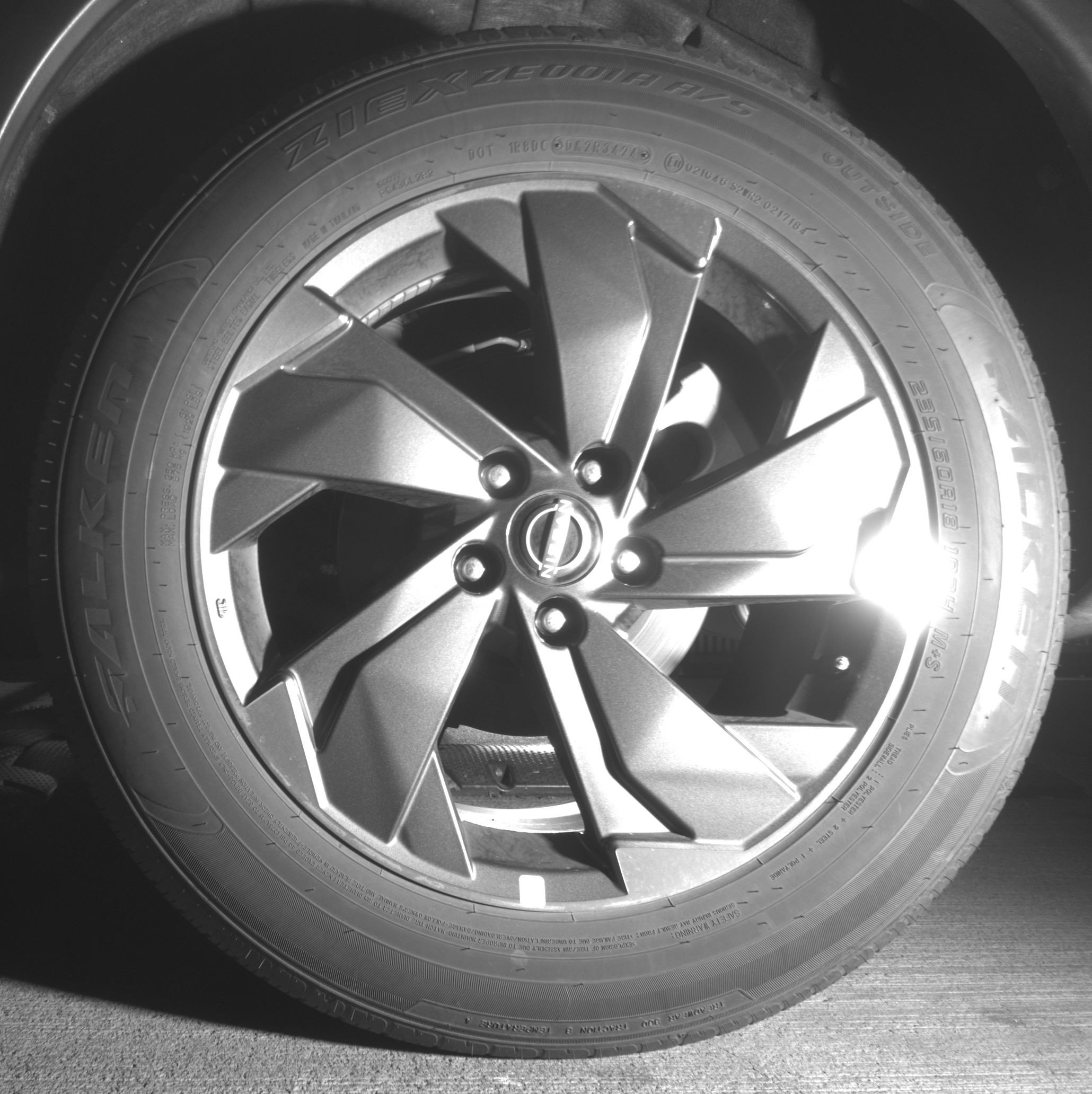 Used 2025 Nissan Rogue SV image 14