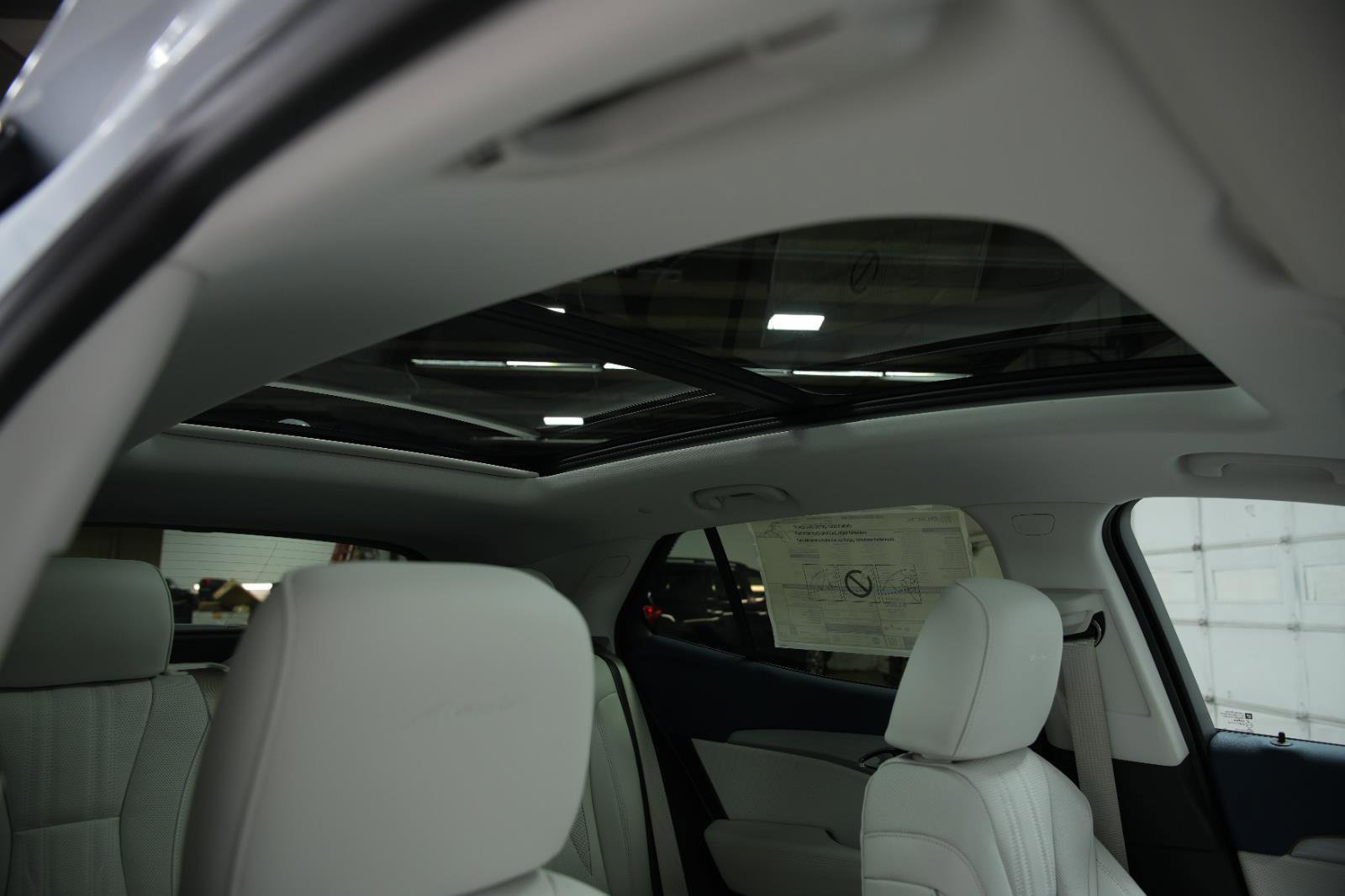 New 2026 Buick Envision Avenir image 20