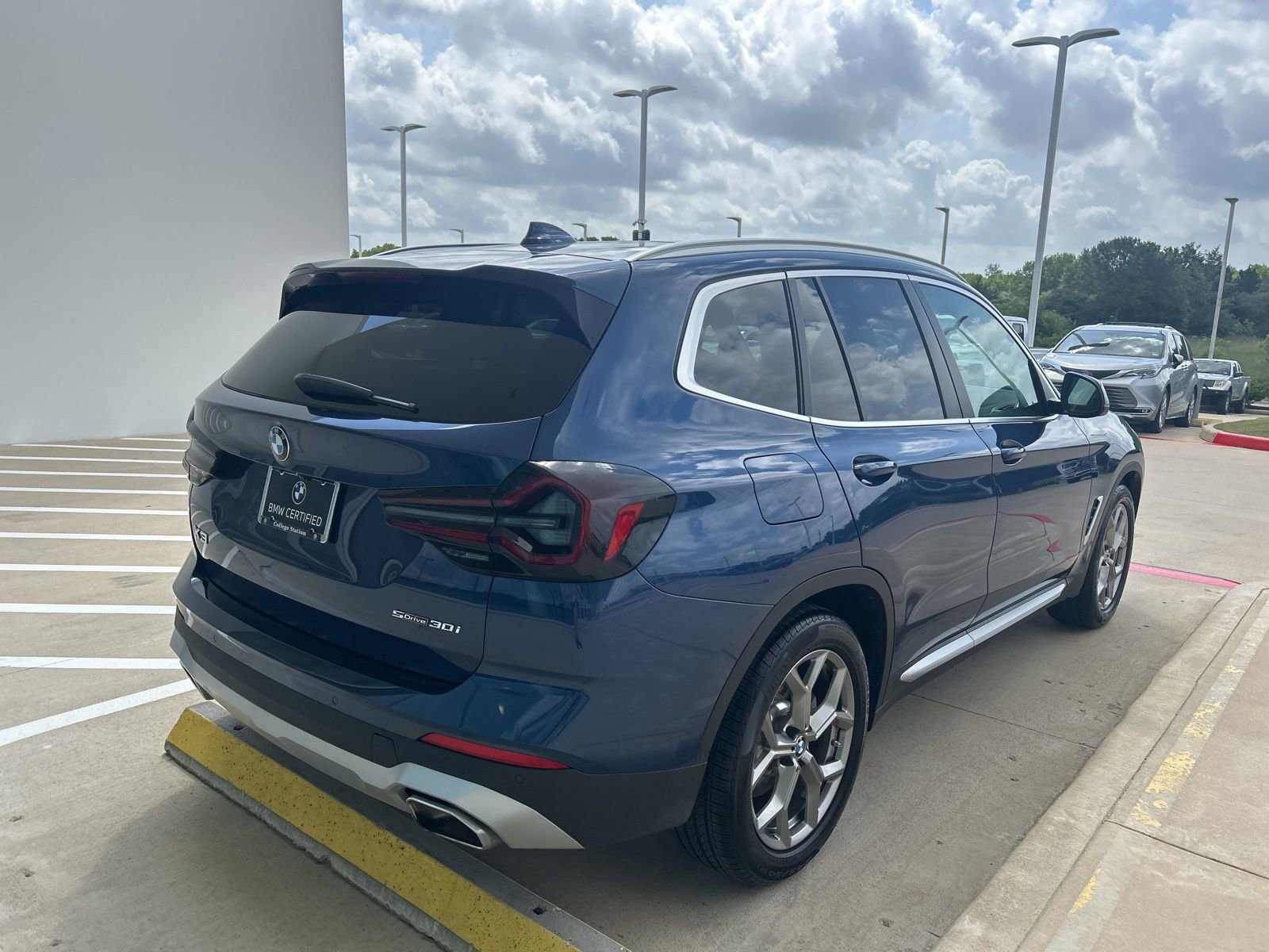 Certified 2023 BMW X3 sDrive30i w/ Premium Package image 8