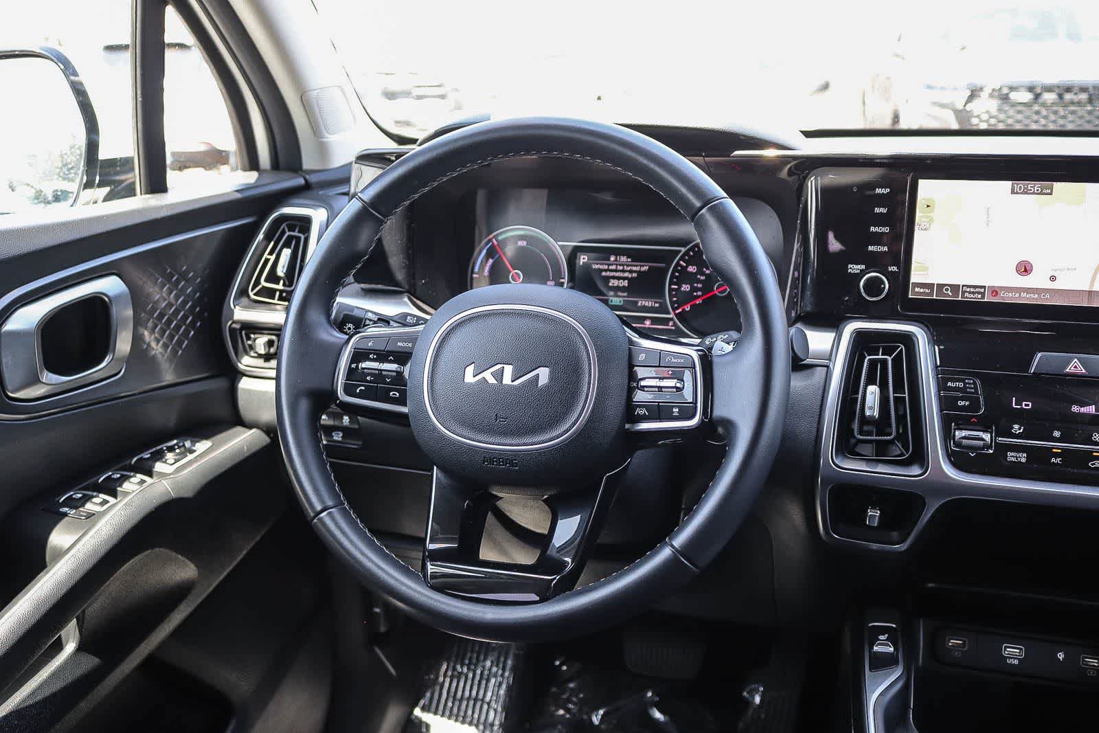 Used 2023 Kia Sorento EX AWD/4WD image 15