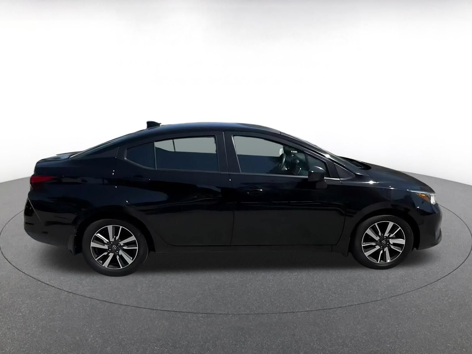 Used 2025 Nissan Versa SV w/ Trunk Package FWD image 15