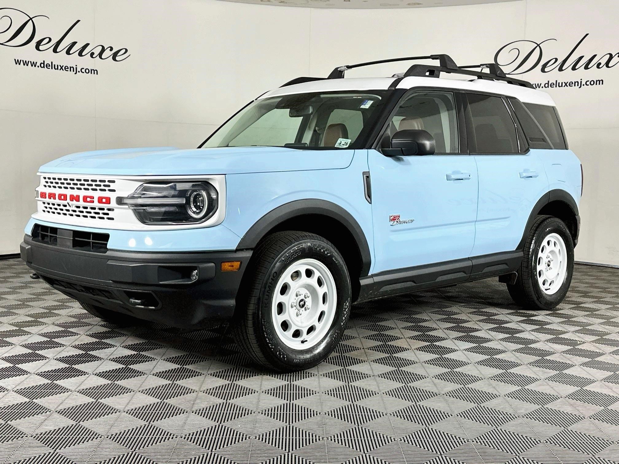 Used 2023 Ford Bronco Sport Heritage Limited AWD/4WD image 3