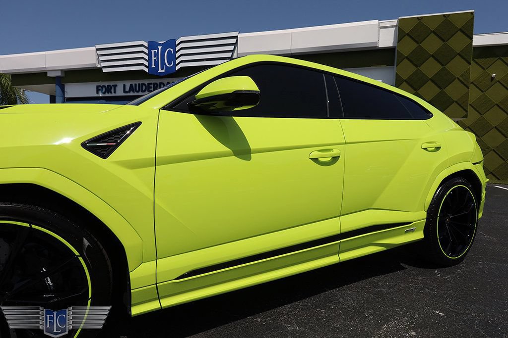 Used 2023 Lamborghini Urus S AWD/4WD image 9