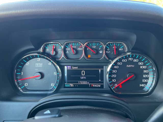 Used 2015 Chevrolet Suburban LT AWD/4WD image 23