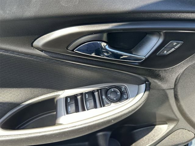 Certified 2020 Chevrolet Malibu RS FWD image 22