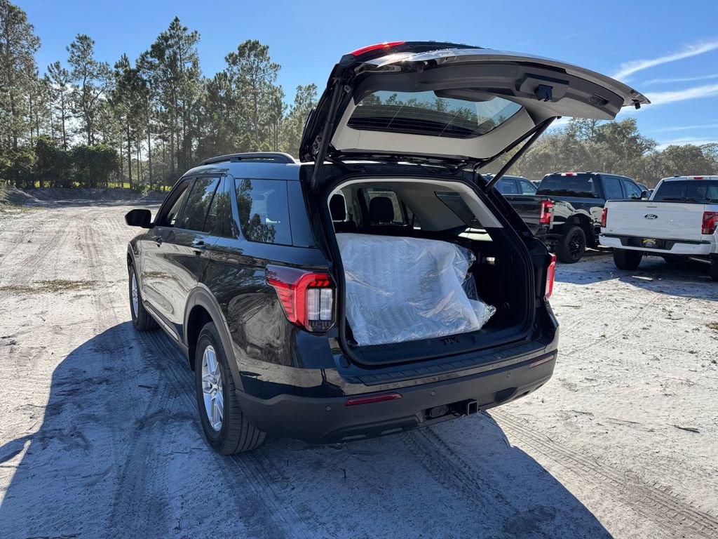 New 2026 Ford Explorer Active image 22