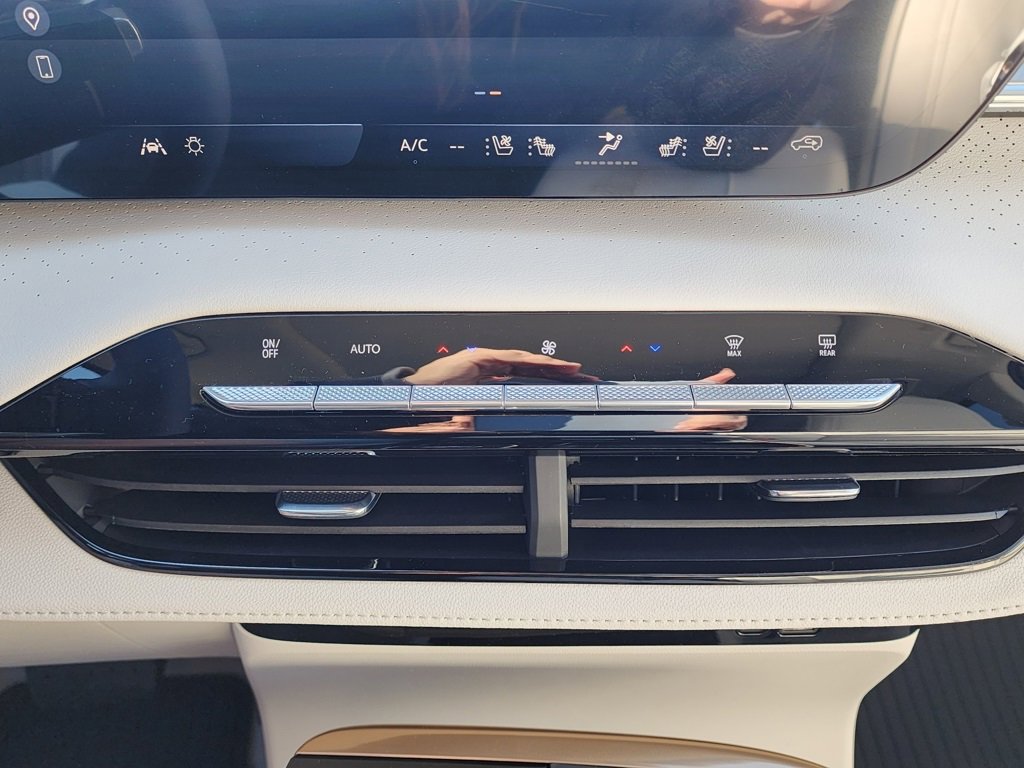 New 2026 Buick Enclave Avenir w/ Super Cruise Package image 31