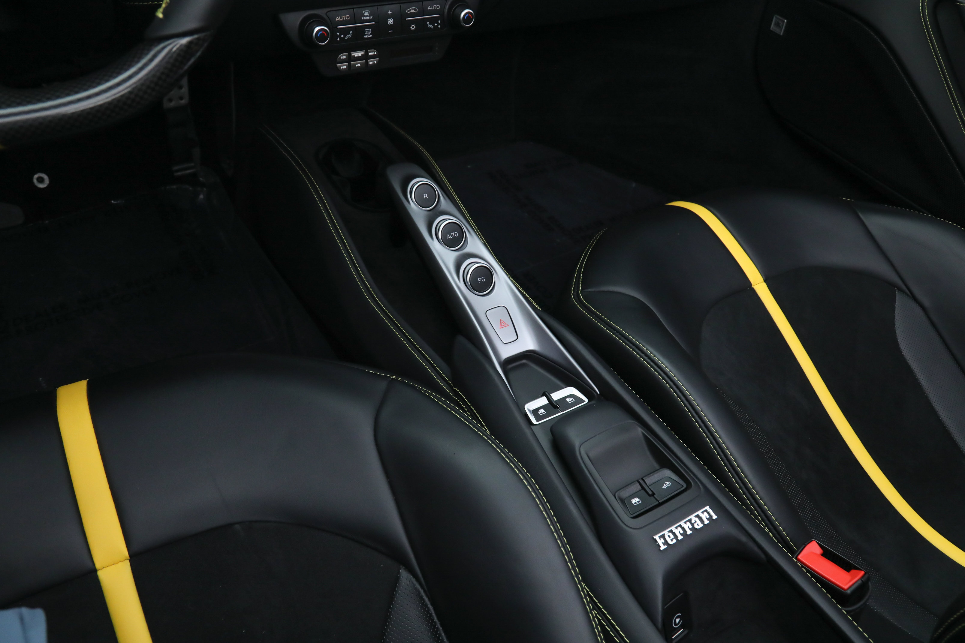 Certified 2023 Ferrari F8 Tributo RWD image 30
