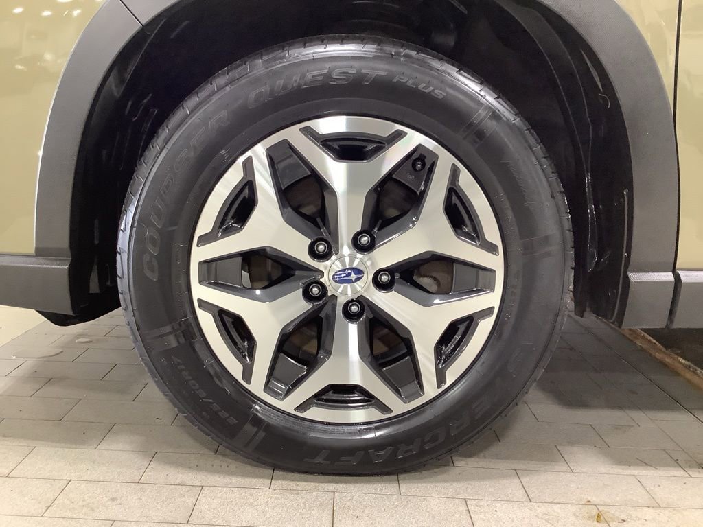 Certified 2022 Subaru Forester Premium image 28