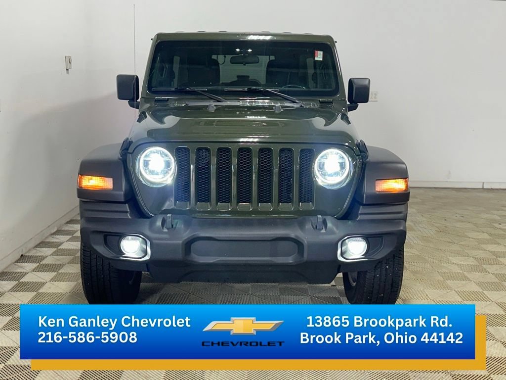 Used 2021 Jeep Wrangler Unlimited Sport AWD/4WD image 2