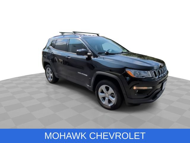Used 2021 Jeep Compass Latitude AWD/4WD image 2
