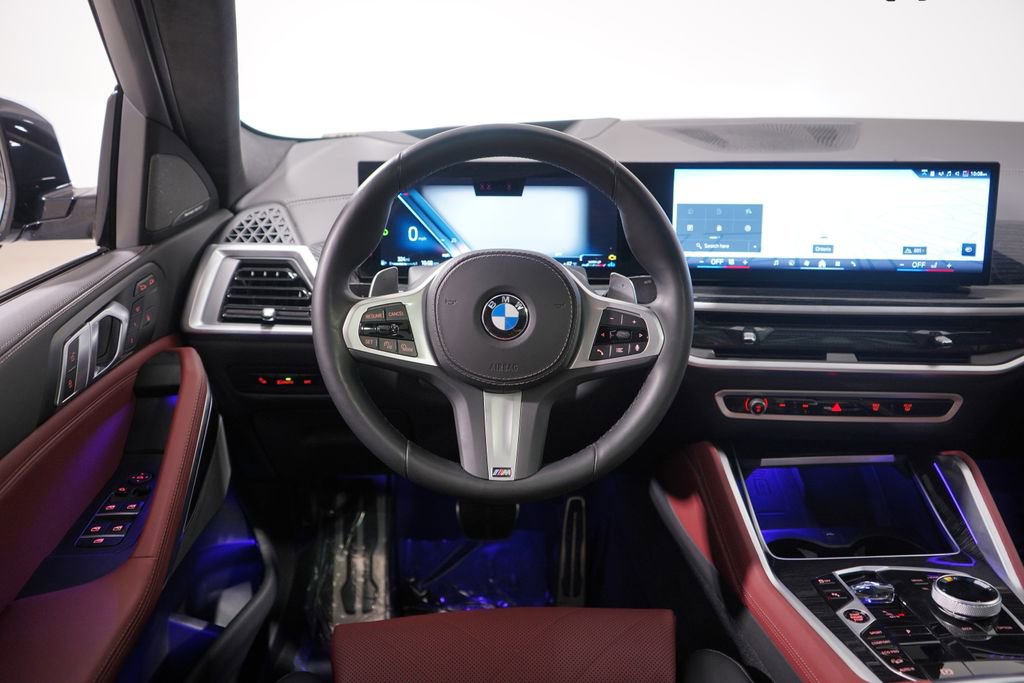 Used 2024 BMW X6 xDrive40i w/ Executive Package image 11