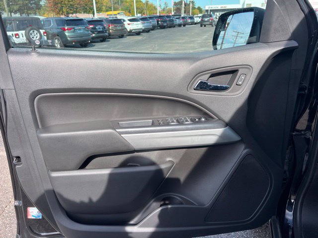 Used 2022 Chevrolet Colorado LT w/ Luxury Package AWD/4WD image 15
