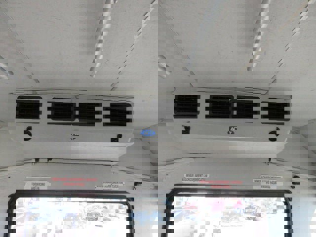 Used 2014 Ford E-350 and Econoline 350 Super Duty RWD image 6