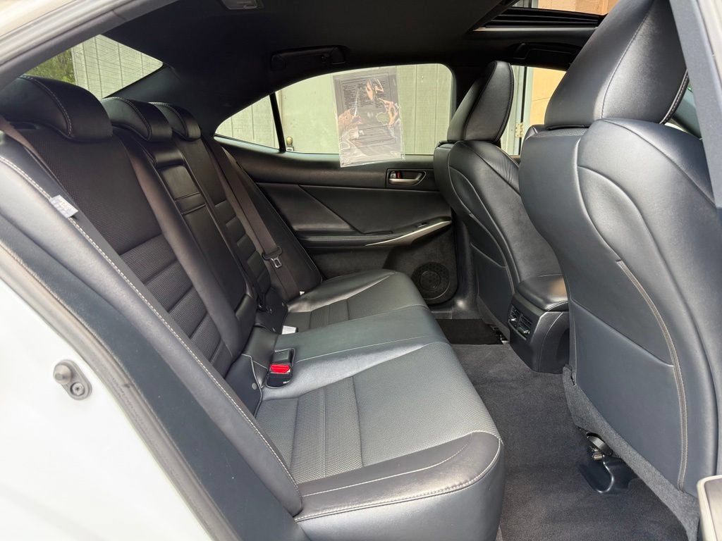 Used 2019 Lexus IS 300 F Sport w/ F Sport Package AWD/4WD image 14