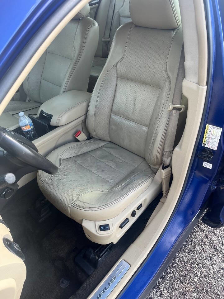 Used 2013 Ford Taurus Limited image 12