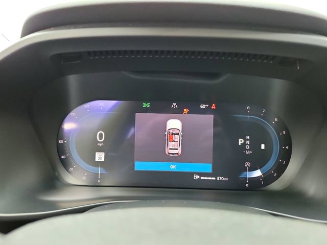 Certified 2023 Volvo XC40 B5 Plus w/ Protection Package Premier AWD/4WD image 24