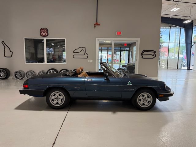 Used 1988 Alfa Romeo Spider Veloce RWD image 47