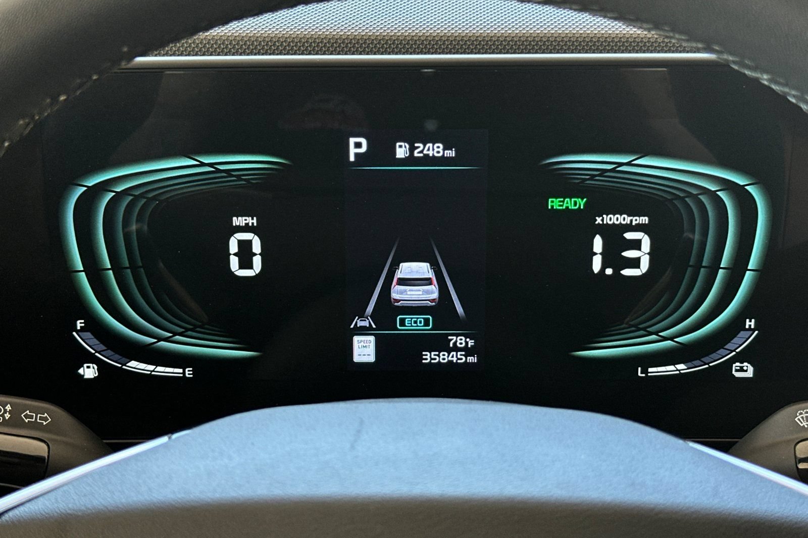Used 2023 Kia Niro EX FWD image 24