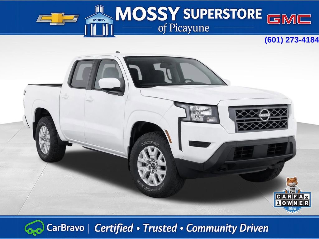 Used 2022 Nissan Frontier SV w/ Technology Package AWD/4WD image 2