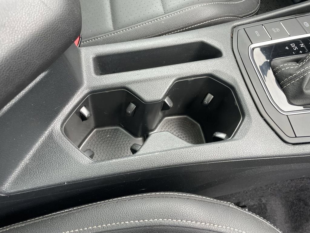 Certified 2021 Volkswagen Jetta SE image 28