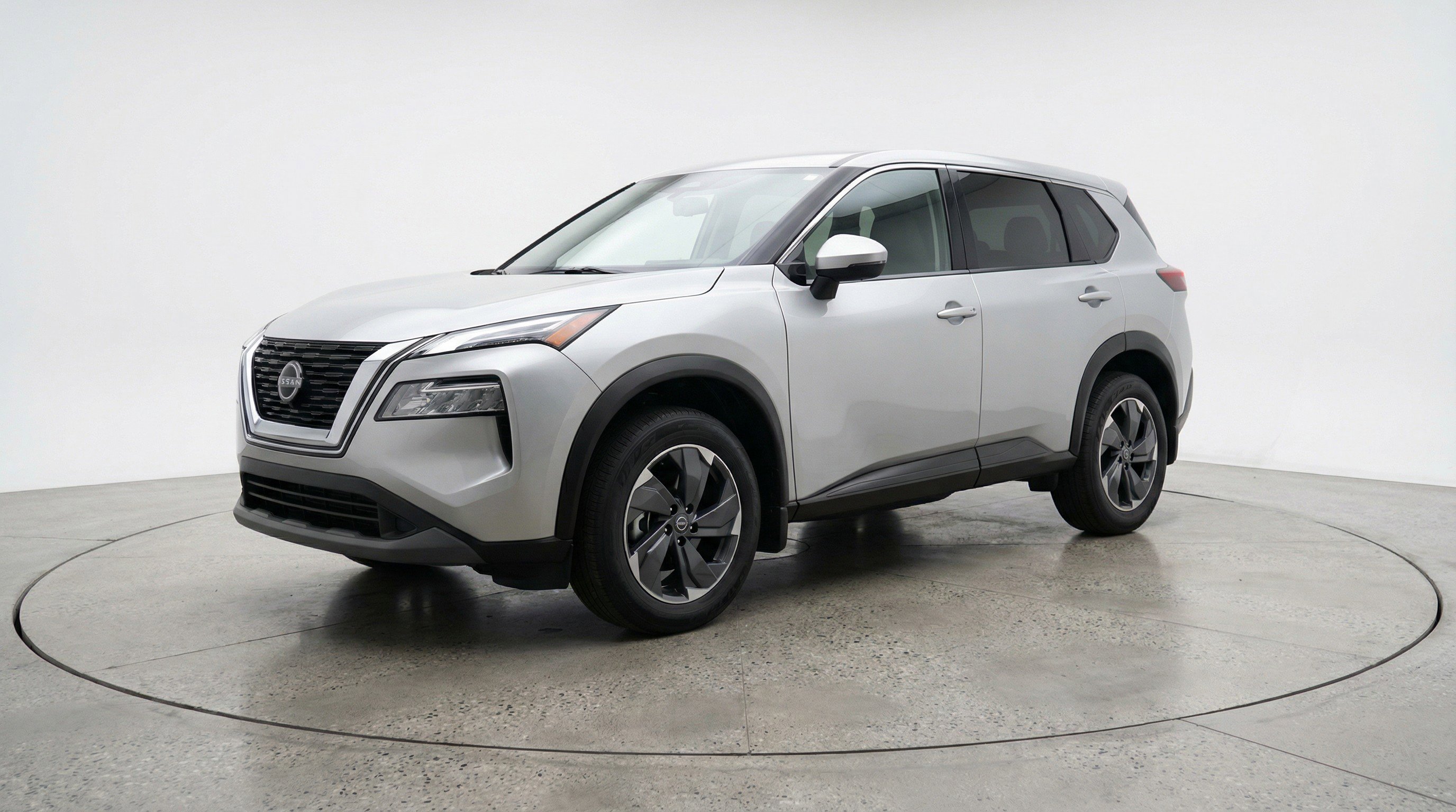 Used 2025 Nissan Rogue SV FWD image 3