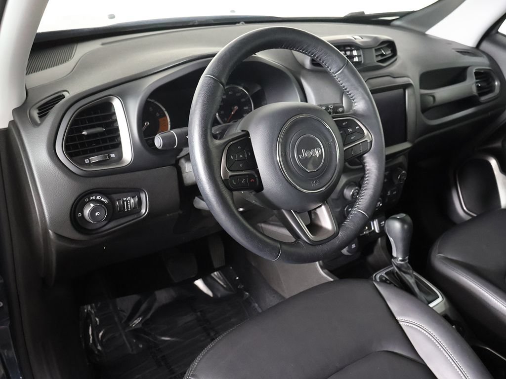Used 2022 Jeep Renegade Limited AWD/4WD image 25