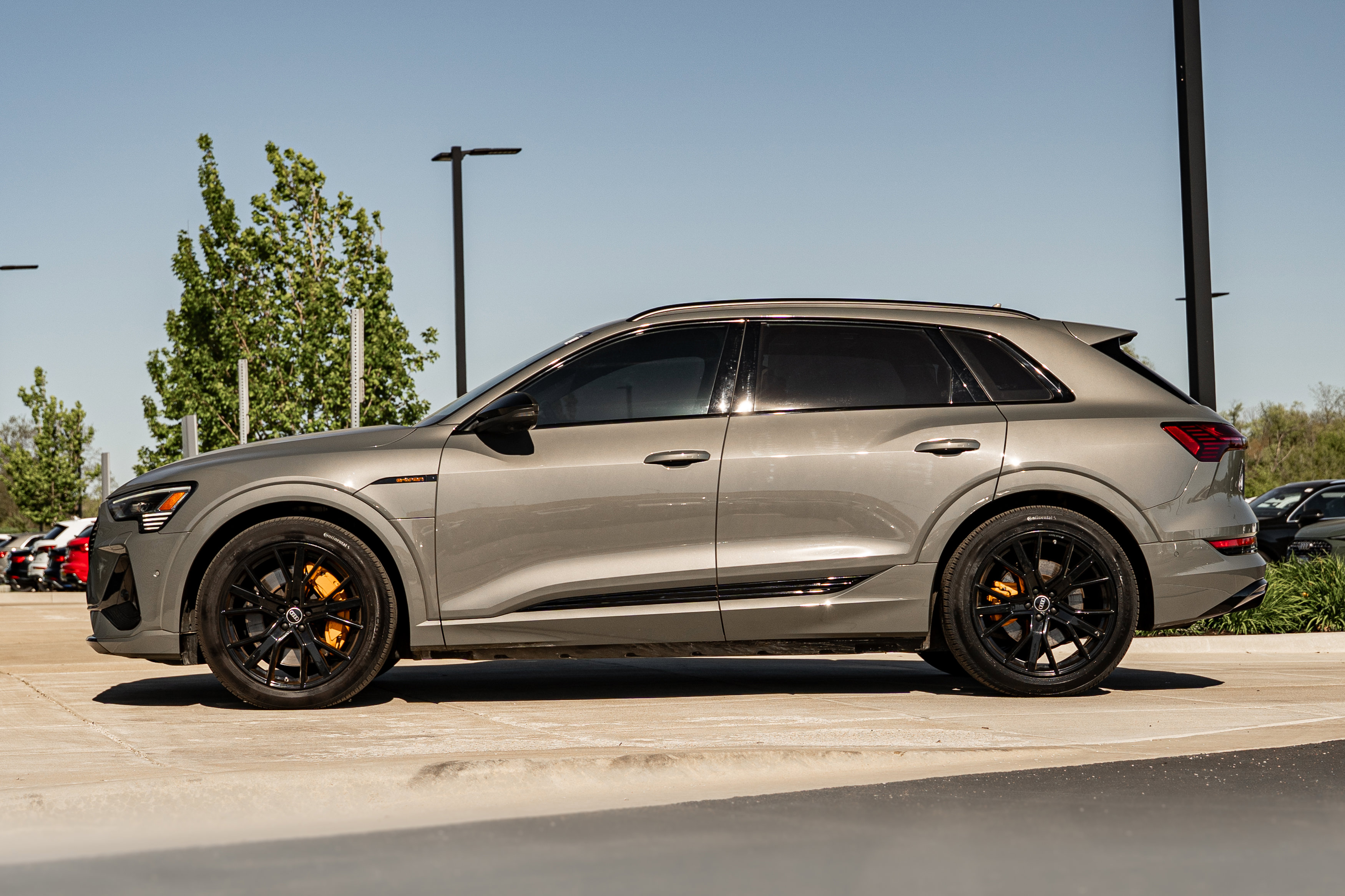 Certified 2023 Audi e-tron Chronos w/ Chronos Package AWD/4WD image 6