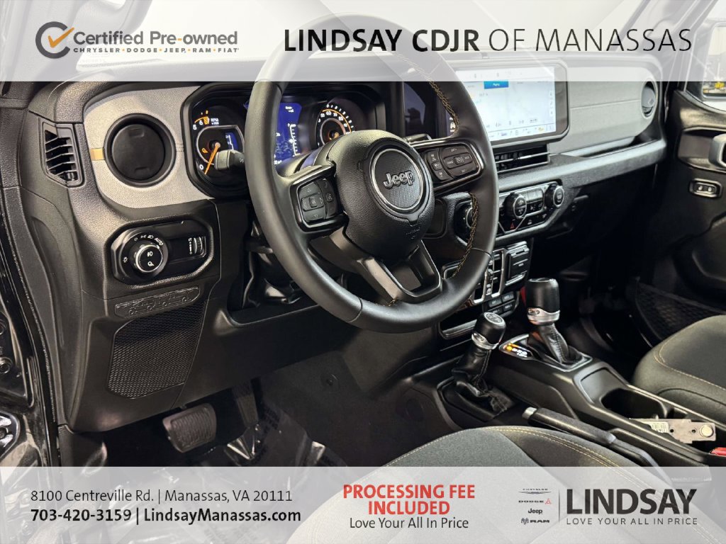 Certified 2024 Jeep Gladiator Sport AWD/4WD image 18