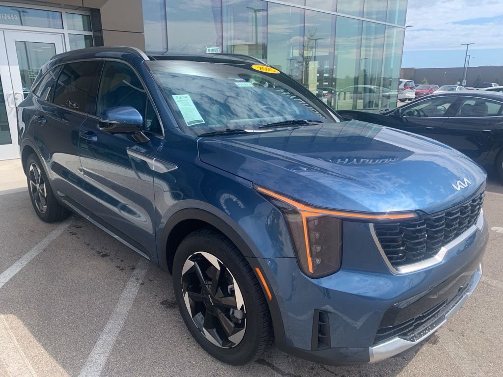Used 2025 Kia Sorento SX Prestige AWD/4WD image 9