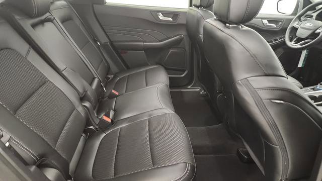 New 2026 Ford Escape SE w/ Class II Trailer Tow Package image 23