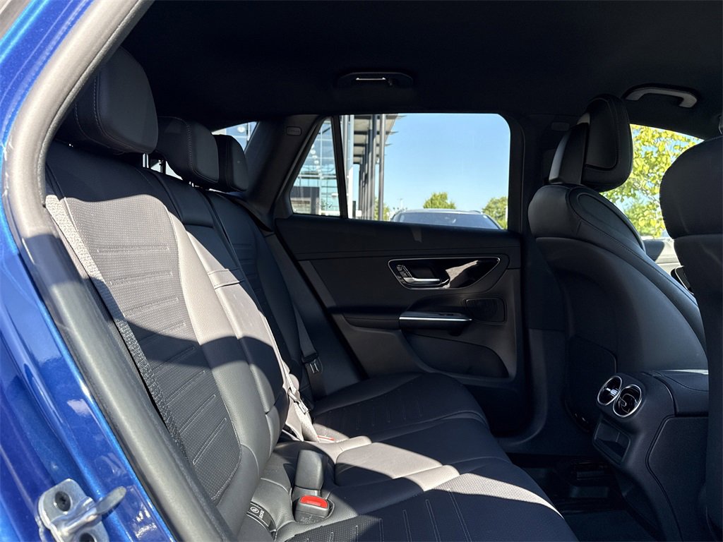 Certified 2025 Mercedes-Benz GLC 350e 4MATIC image 15