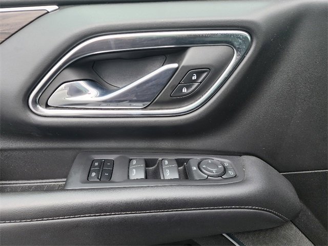 Used 2023 Chevrolet Suburban LT image 33