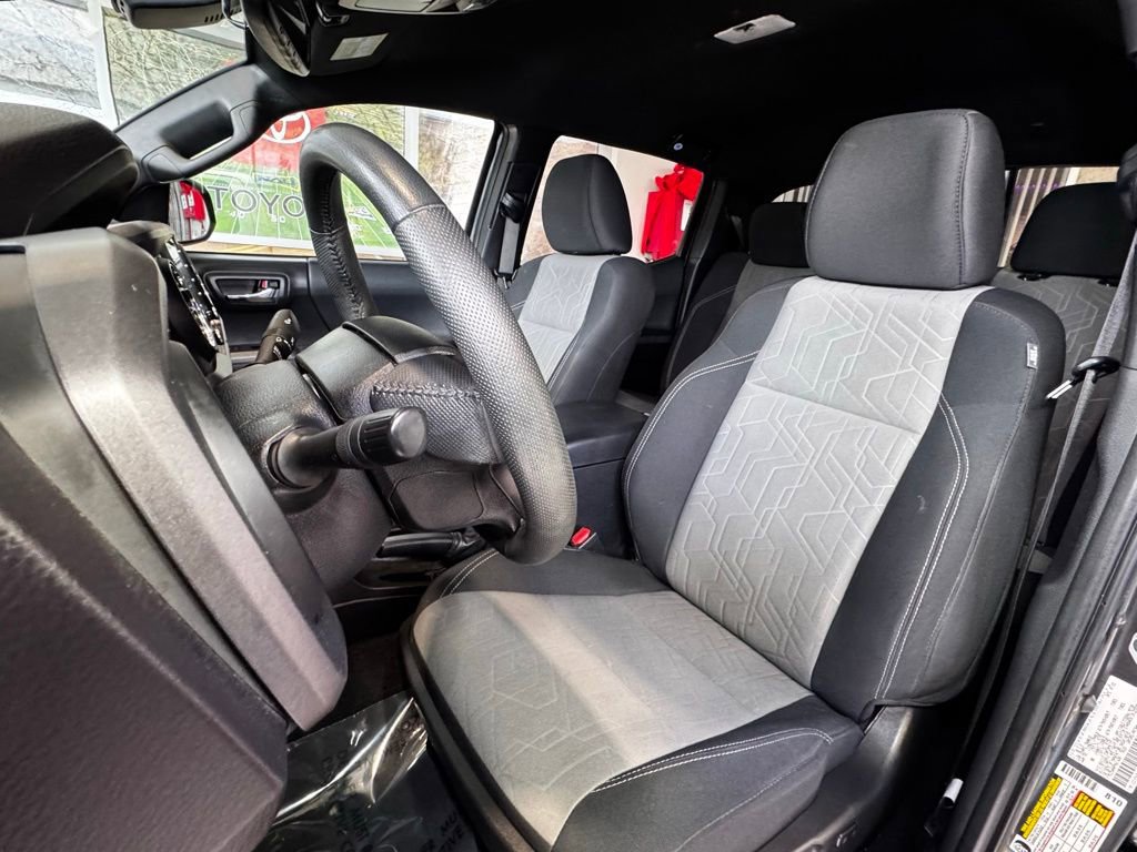 Used 2023 Toyota Tacoma TRD Sport w/ Advanced Technology Package image 20
