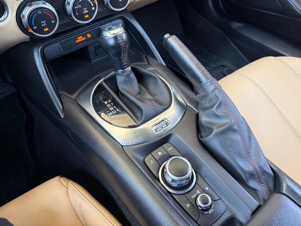 Used 2017 MAZDA MX-5 Miata Grand Touring RWD image 21