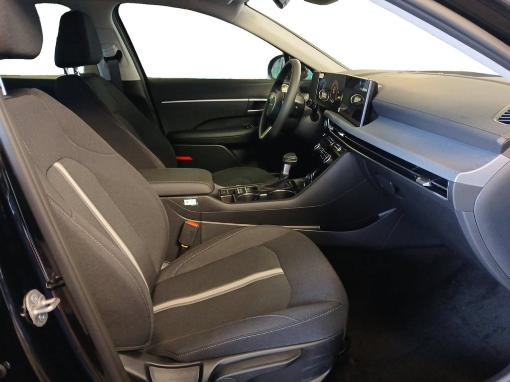 New 2026 Hyundai Sonata SE FWD image 15