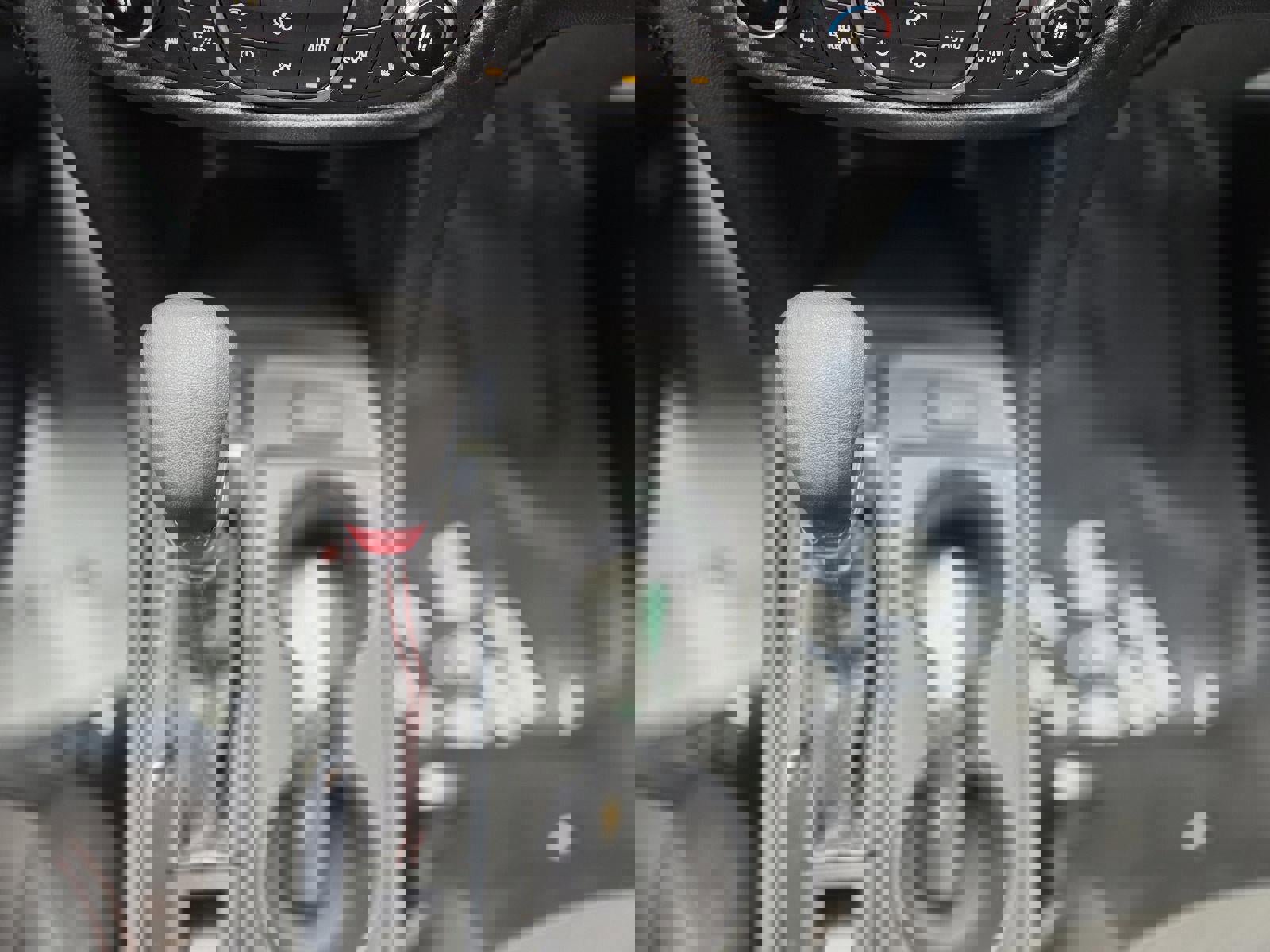 Certified 2022 Chevrolet Equinox RS image 35