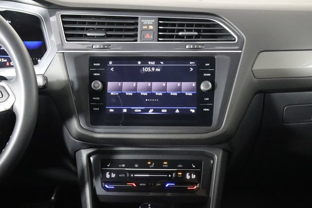 Used 2023 Volkswagen Tiguan SE FWD image 28