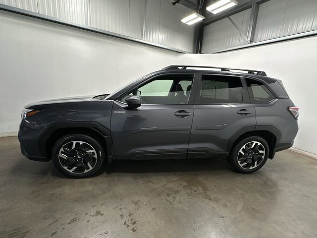 Certified 2025 Subaru Forester Premium image 2