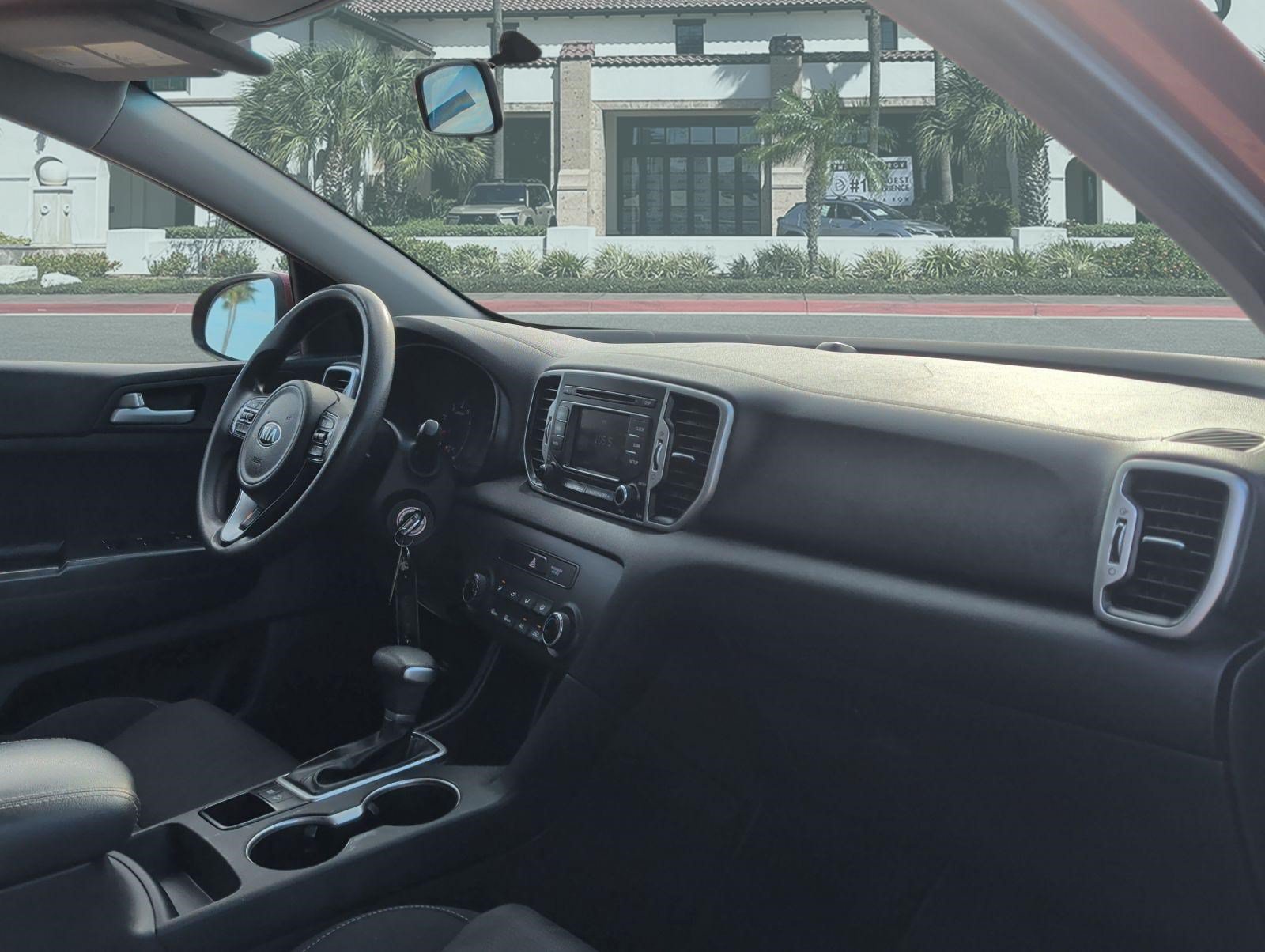 Used 2019 Kia Sportage LX FWD image 28