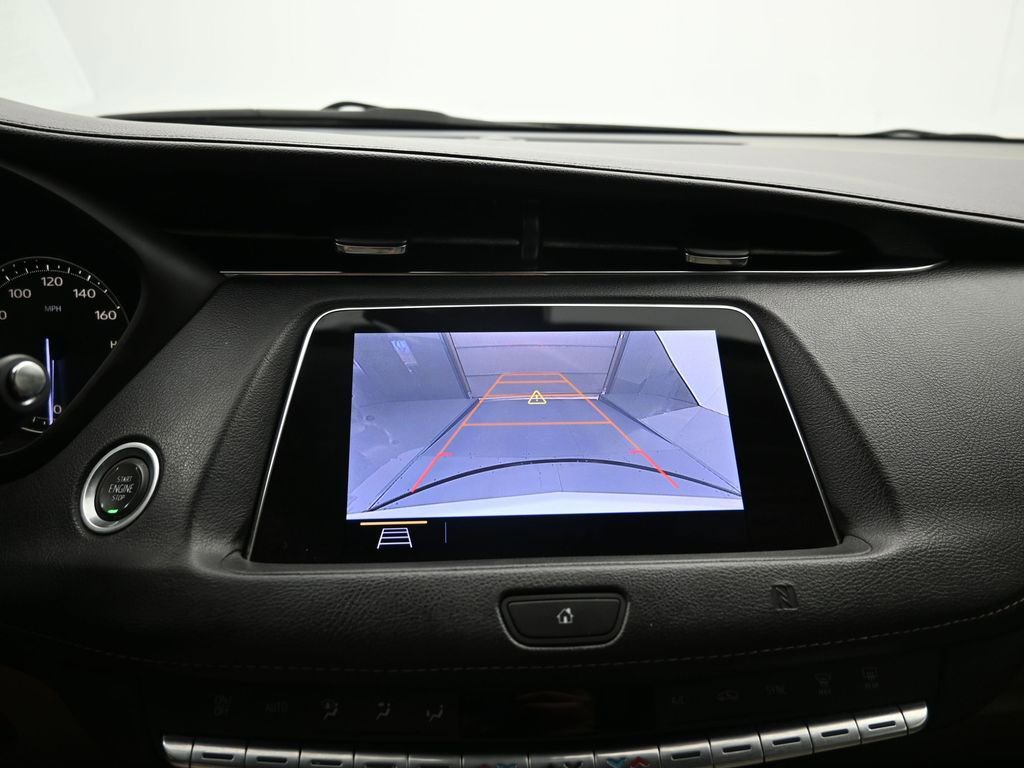 Used 2019 Cadillac XT4 Luxury FWD image 16