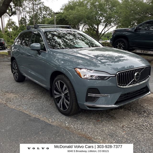 Used 2023 Volvo XC60 T8 Ultimate w/ Protection Package Premier AWD/4WD image 3