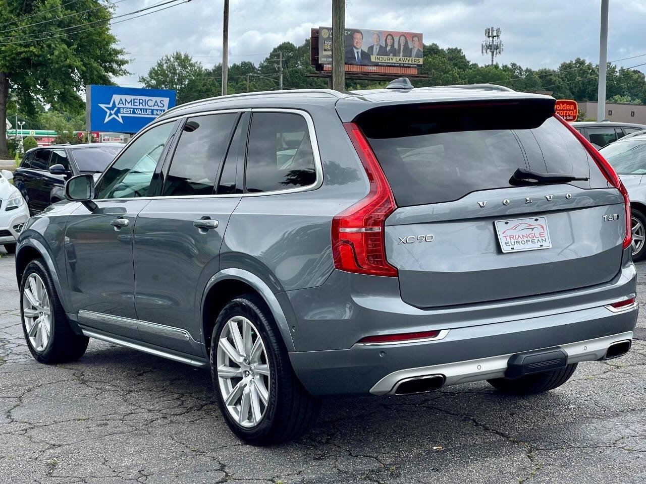 Used 2016 Volvo XC90 T6 Inscription w/ Vision Package image 6