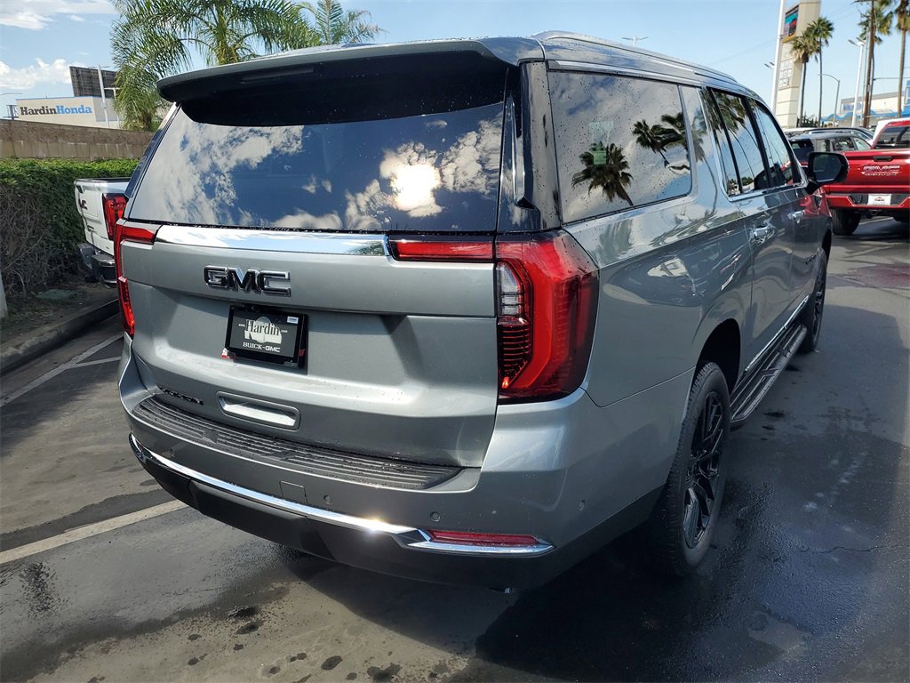 New 2026 GMC Yukon XL Elevation image 4