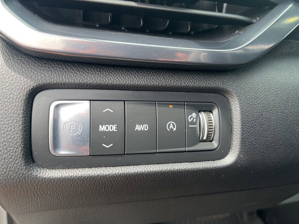 Used 2024 GMC Acadia AT4 AWD/4WD image 27