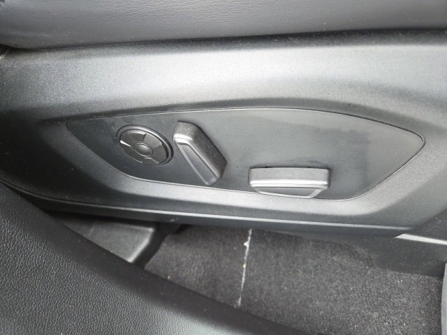 Used 2021 Ford Explorer Platinum w/ Equipment Group 601A image 51