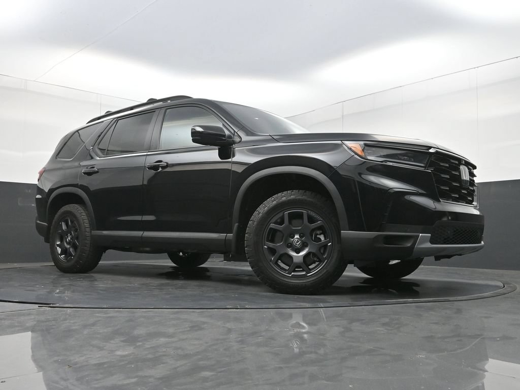 Used 2024 Honda Pilot TrailSport image 26