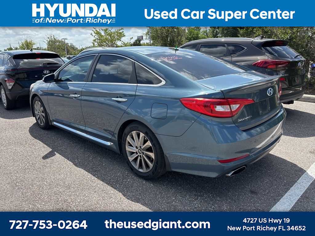 Used 2016 Hyundai Sonata Sport w/ Option Group 03 image 2